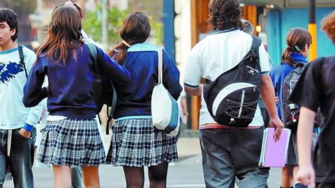 Colegios de Funes cerraron el 2023 con cuotas de hasta 176 mil pesos y se vienen aumentos 